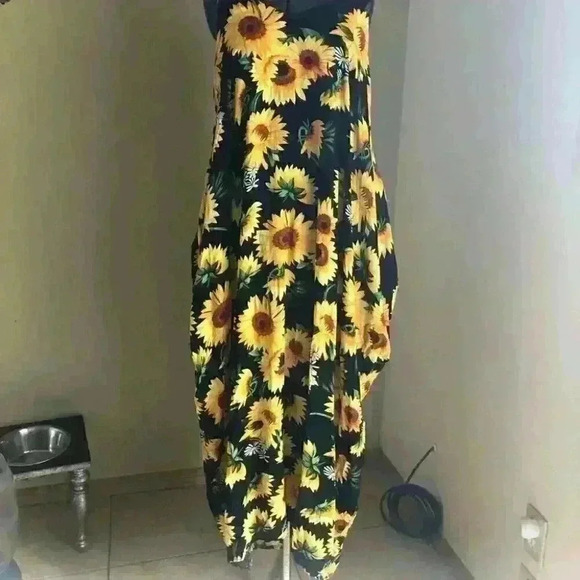zanzea black and sunflower thin strap buddle dress size xxl - Picture 3 of 10